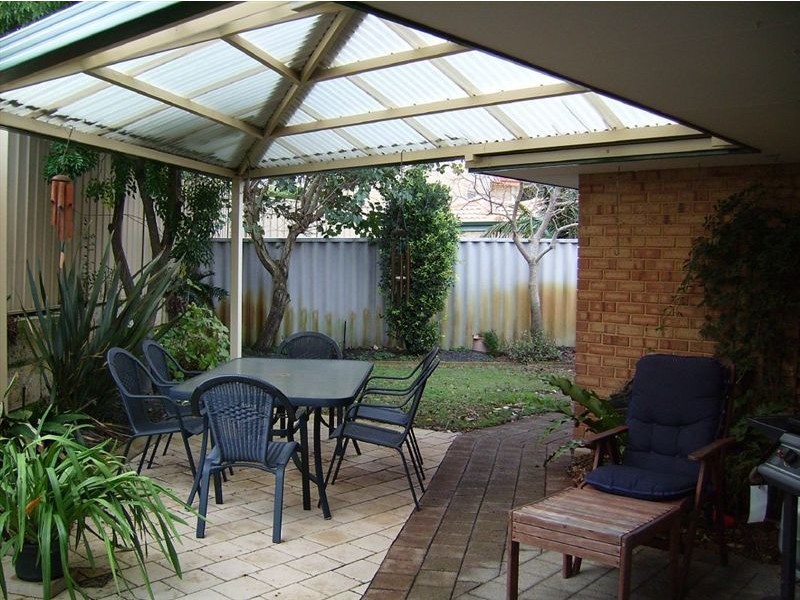 b/10 Haywood Trail, Leeming WA 6149