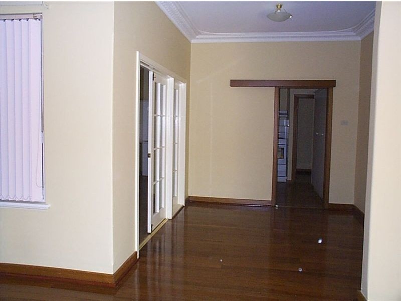 8 Korel Gardens, Swanbourne WA 6010