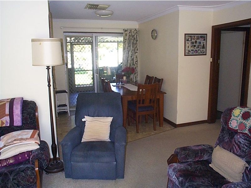 9 Bartling Crescent, Bateman WA 6150
