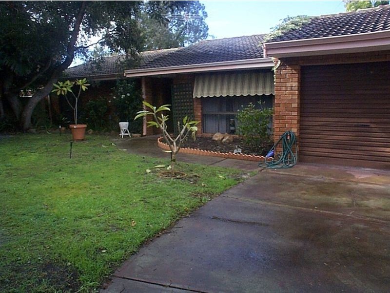 12a Bennett Court, Leeming WA 6149