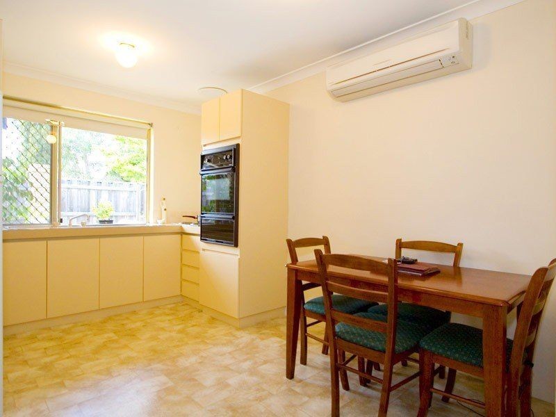 1/15 Moore Gardens, Kardinya WA 6163