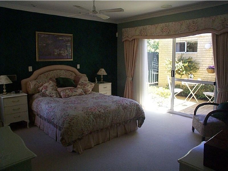 8 McCullock Rise, Bull Creek WA 6149