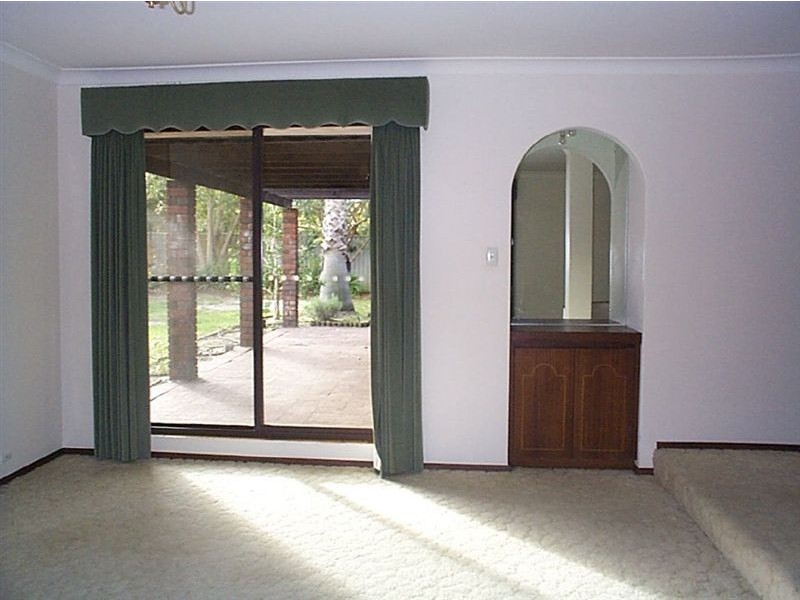 9 Gleddon Road, Bull Creek WA 6149