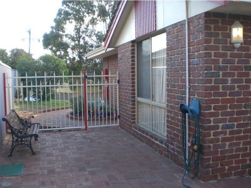 25 Parry Avenue, Bateman WA 6150