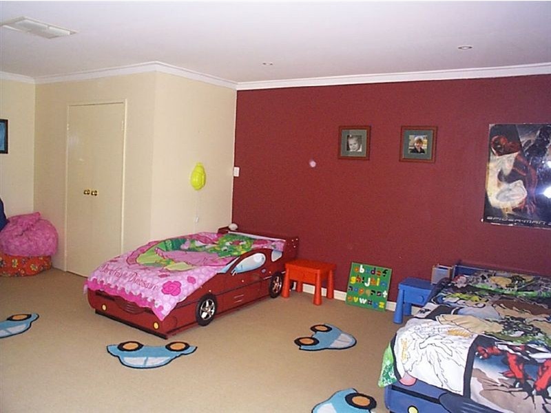6 Nolt Court, Leeming WA 6149