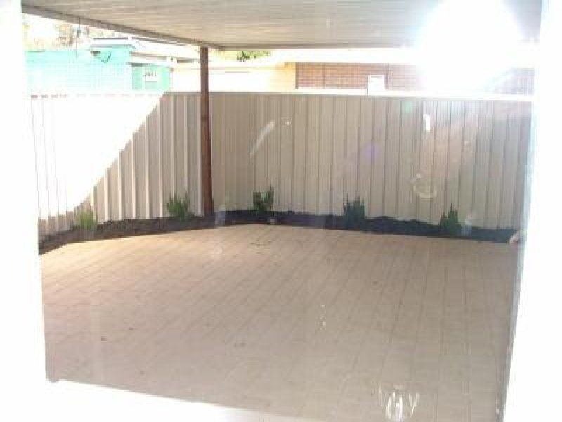 1/97 Alderley Sq, Wilson WA 6107