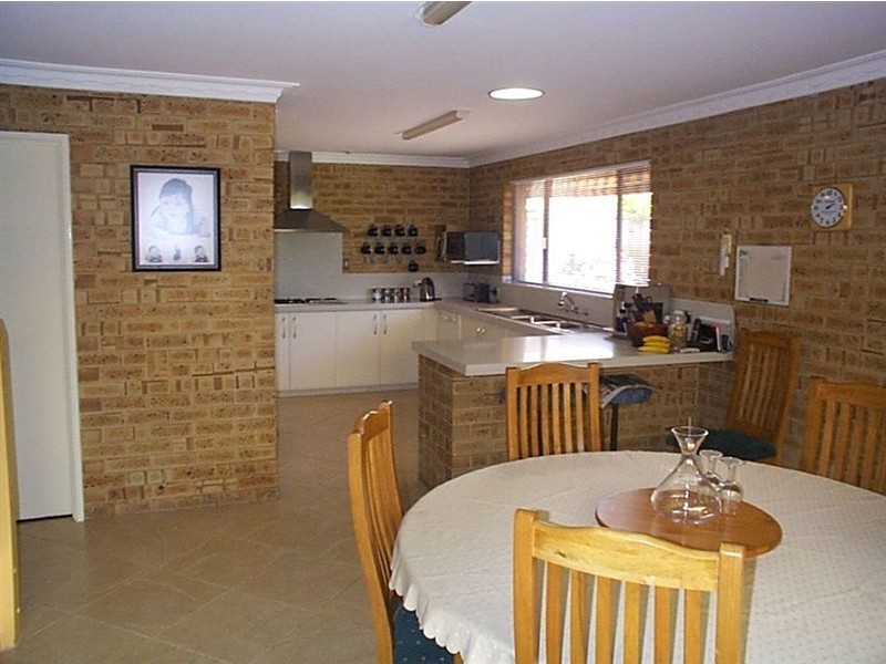 13 Camm Avenue, Bull Creek WA 6149