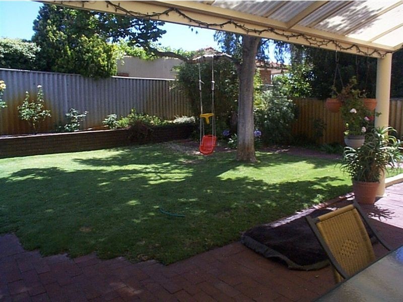 13 Camm Avenue, Bull Creek WA 6149