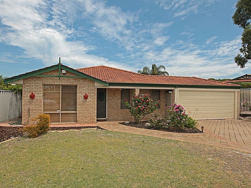 7 Nolin Court, Success WA 6164