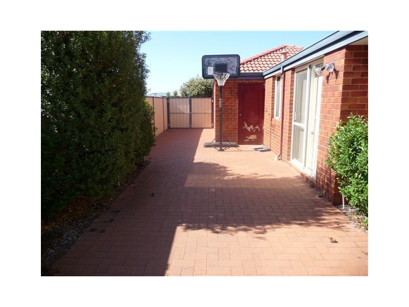 17 Monroe Turn, Success WA 6164