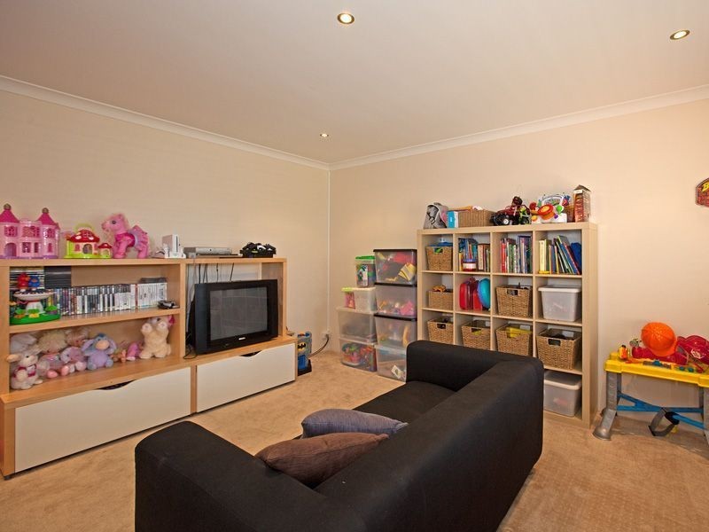 63 Concord Terrace, Atwell WA 6164