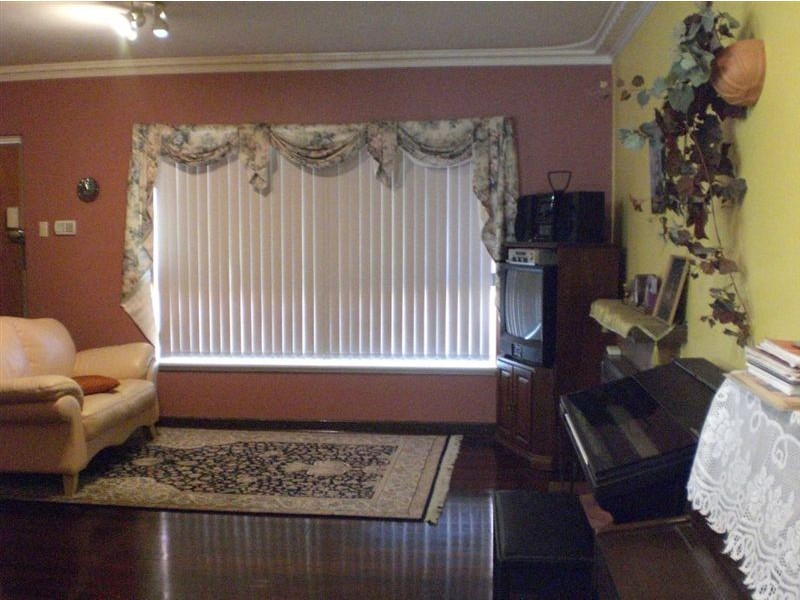 13 Wavel Avenue, Riverton WA 6148