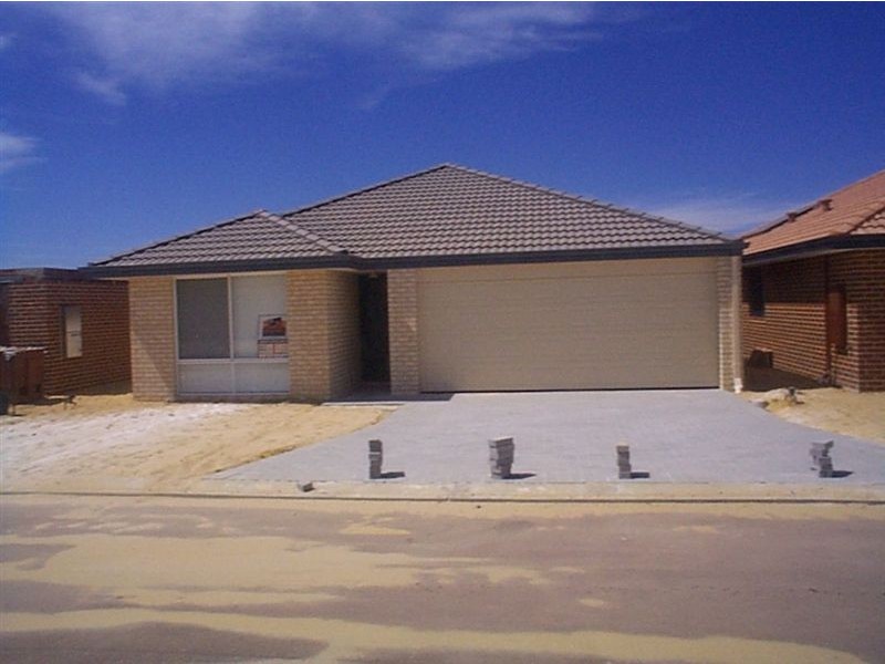 a/12 Amalfi Way, Canning Vale WA 6155