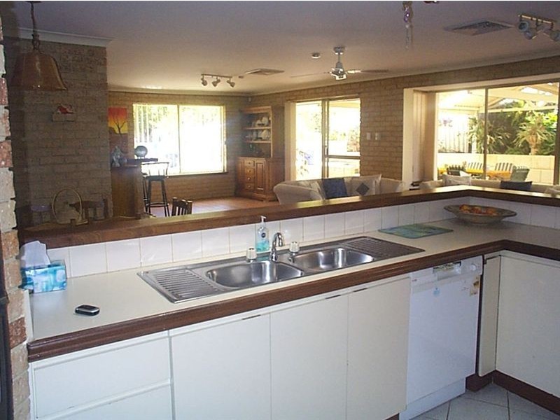 62 Beasley Road, Leeming WA 6149