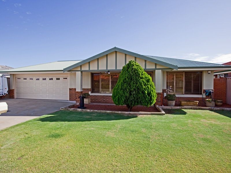 3 Rossell Place, Atwell WA 6164