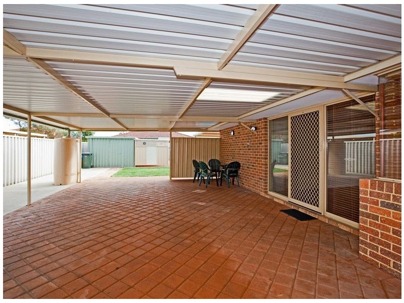 3 Rossell Place, Atwell WA 6164