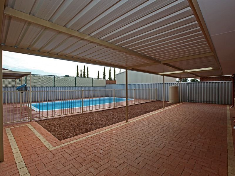 3 Rossell Place, Atwell WA 6164