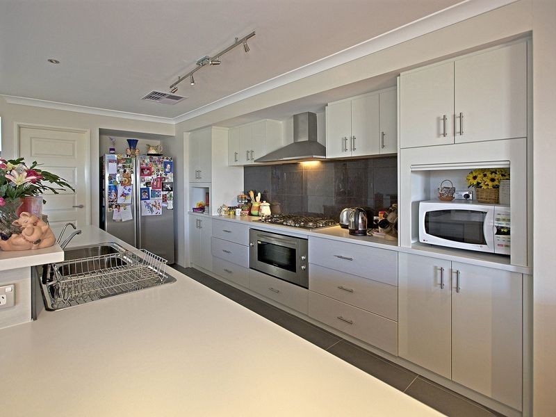 22 Armand Drive, Aubin Grove WA 6164