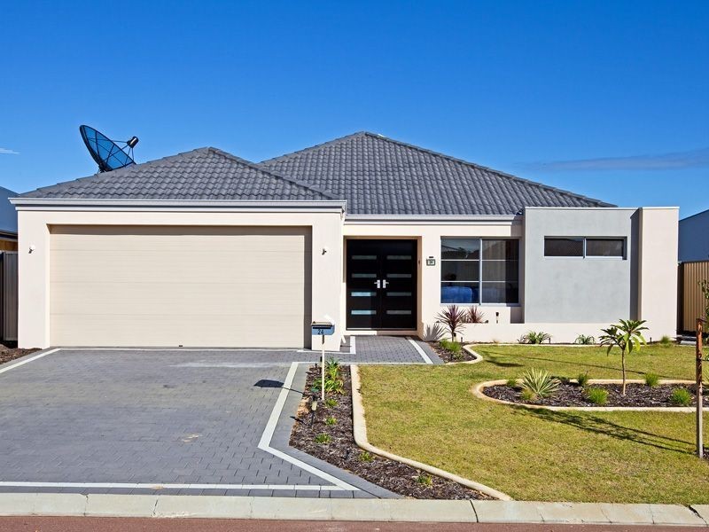24 Armand Drive, Aubin Grove WA 6164