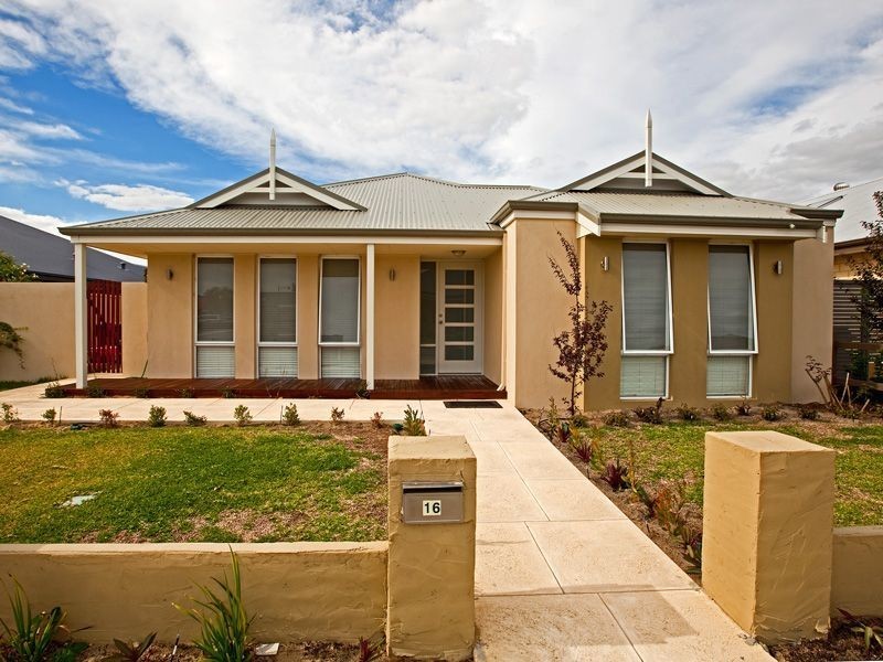 16 Sanguine Way, Atwell WA 6164