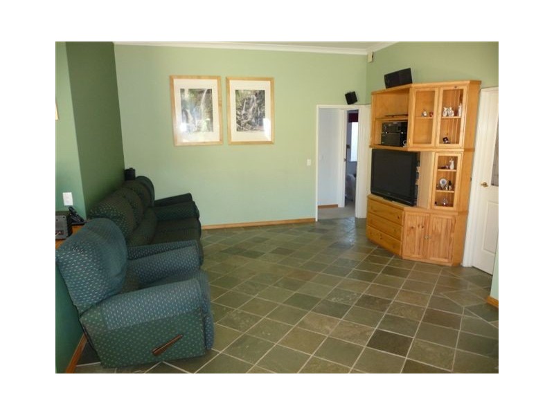 17 Bosci Court, Atwell WA 6164