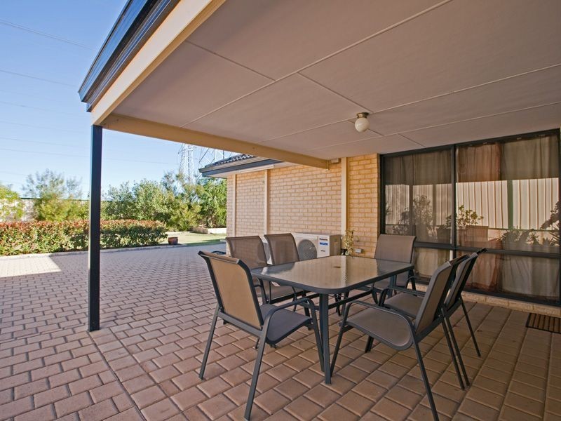 16 Hampstead Gate, Success WA 6164