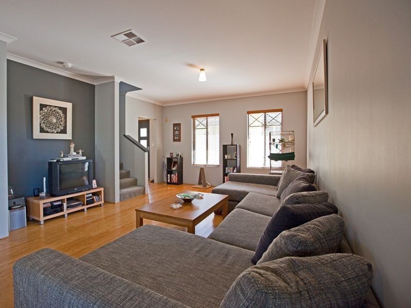 214A Royal Street, Yokine WA 6060