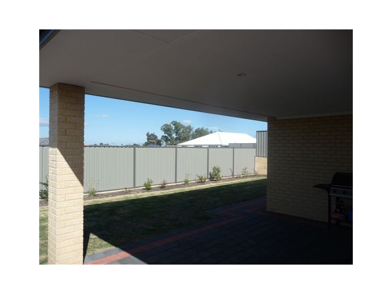 6 Lancelin Approach, Baldivis WA 6171