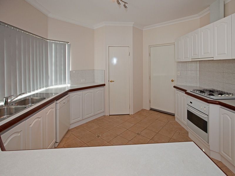 3 Turtle Point Cove, Jandakot WA 6164