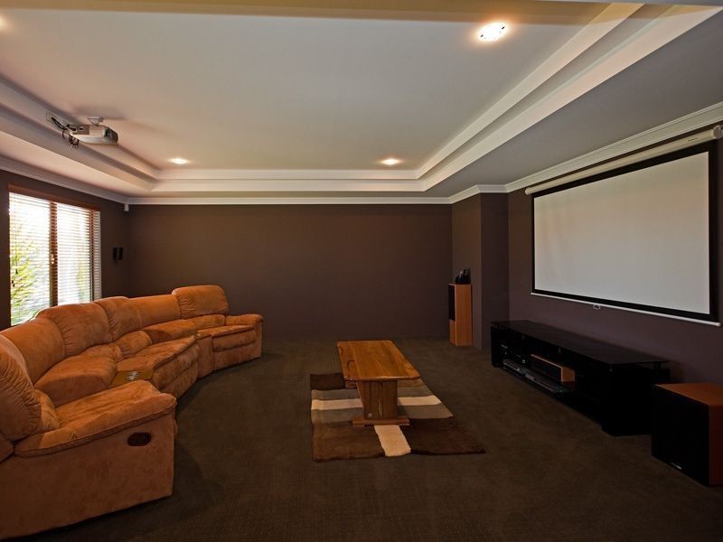 8 Dionysus Terrace, Atwell WA 6164