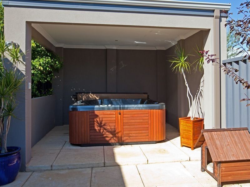 8 Dionysus Terrace, Atwell WA 6164