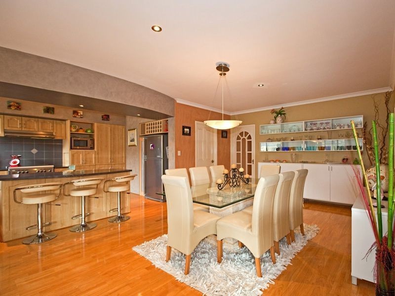 23 The Lakes Boulevard, Jandakot WA 6164