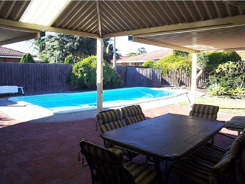 14 Wheatley Drive, Bull Creek WA 6149