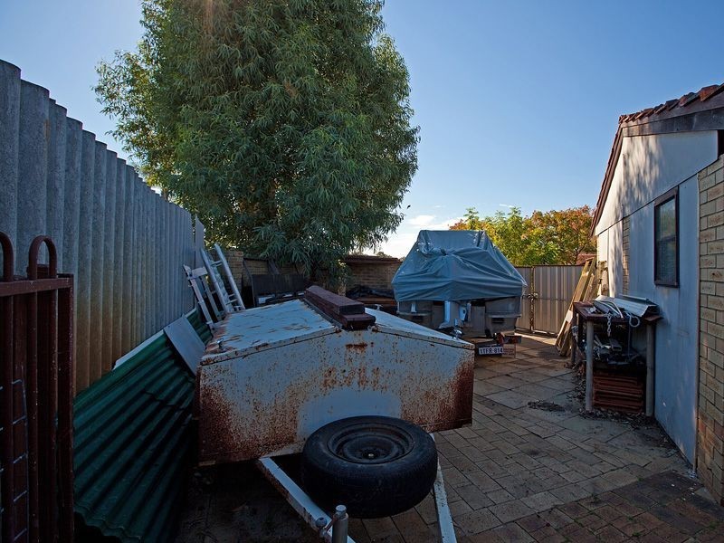 8 Westmorland Drive, Leeming WA 6149
