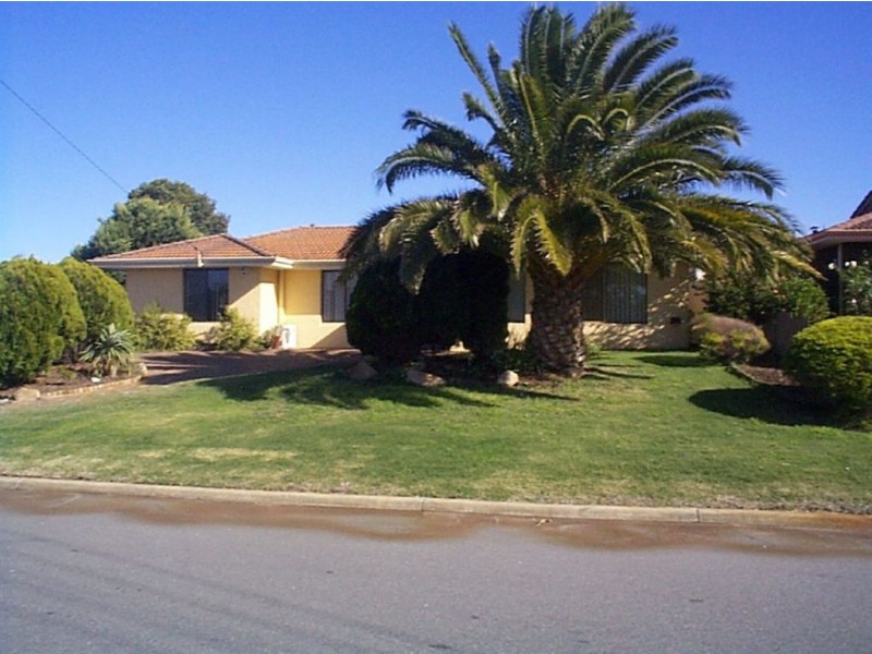 33 Whittaker Crescent, Bull Creek WA 6149