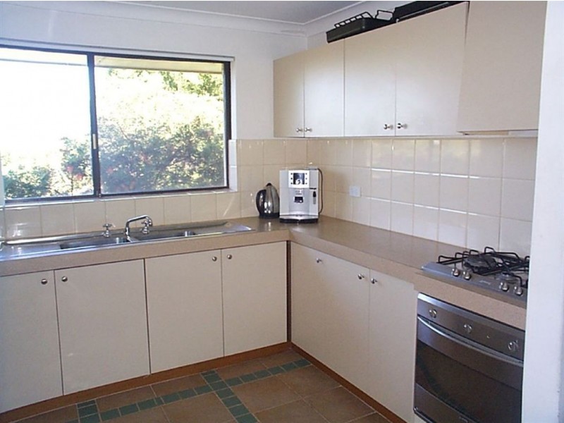 33 Whittaker Crescent, Bull Creek WA 6149