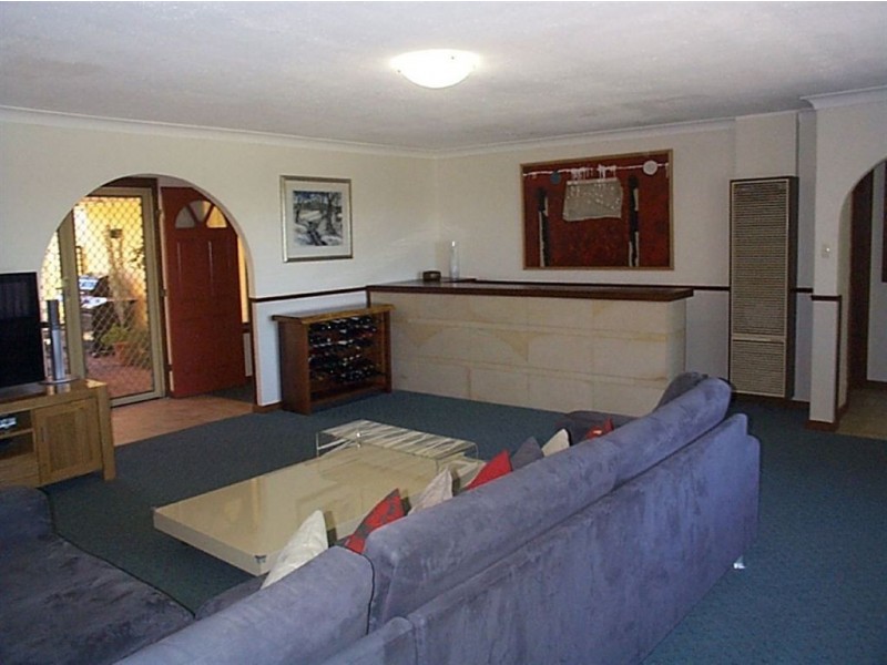 33 Whittaker Crescent, Bull Creek WA 6149