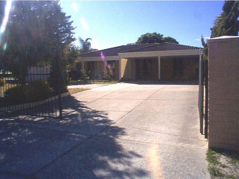 18 Hawke Pass, Bateman WA 6150