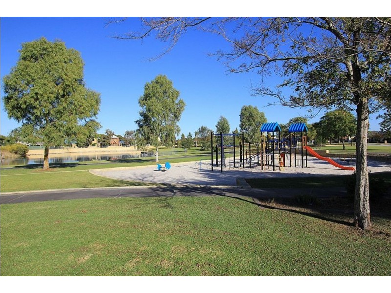 25 Kanji Loop, Atwell WA 6164