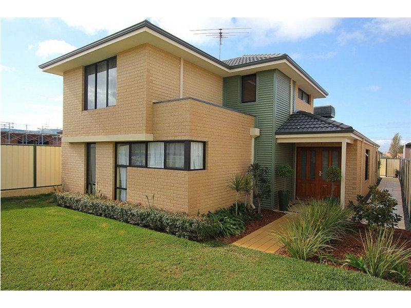3 Monet Lane, Success WA 6164