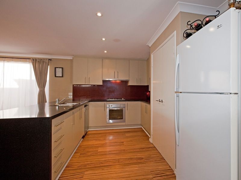 3 Monet Lane, Success WA 6164