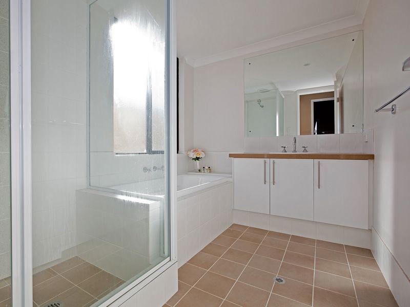 3 Monet Lane, Success WA 6164