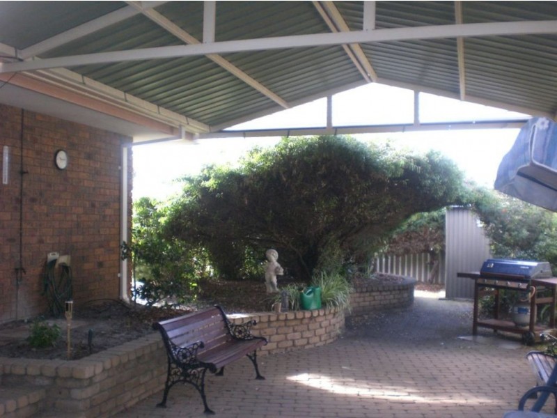 49 Jasmine Loop, Willetton WA 6155