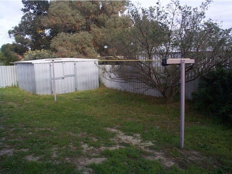 5 Anton Street, Armadale WA 6112