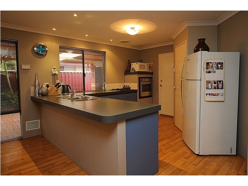 5 Mirim Lane, Success WA 6164