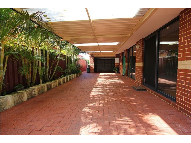 5 Mirim Lane, Success WA 6164