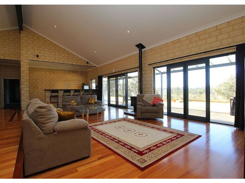 71 Scovell Crescent, Anketell WA 6167