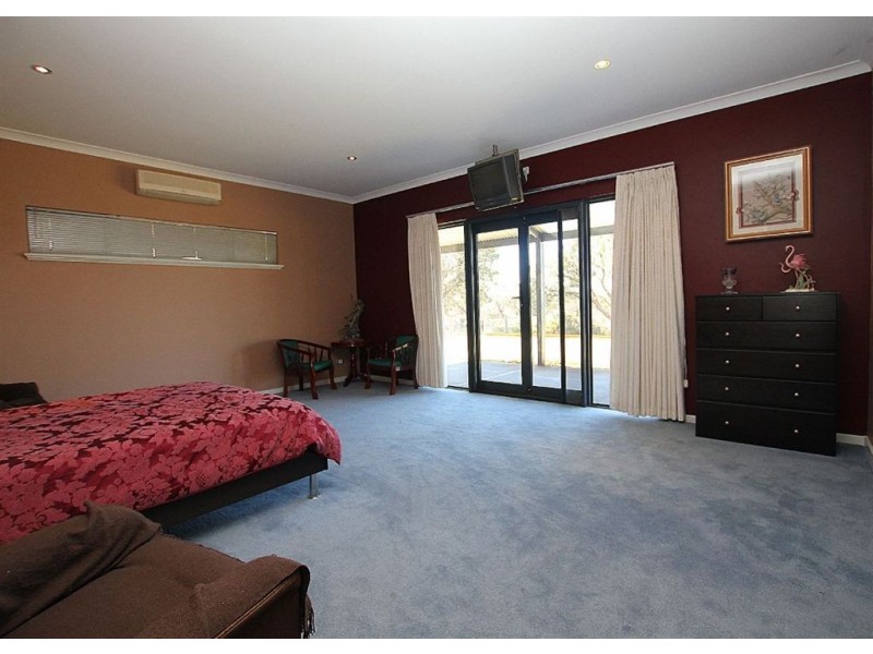 71 Scovell Crescent, Anketell WA 6167