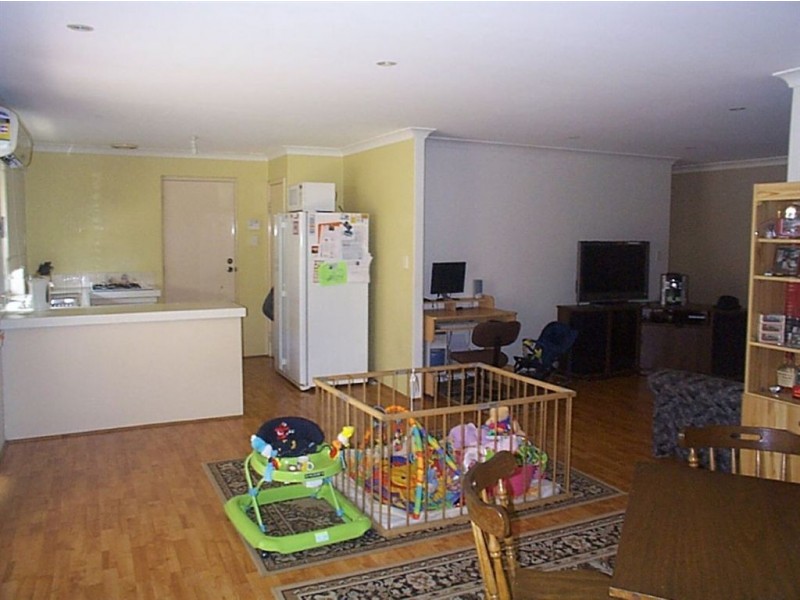48 Mclean Road, Canning Vale WA 6155