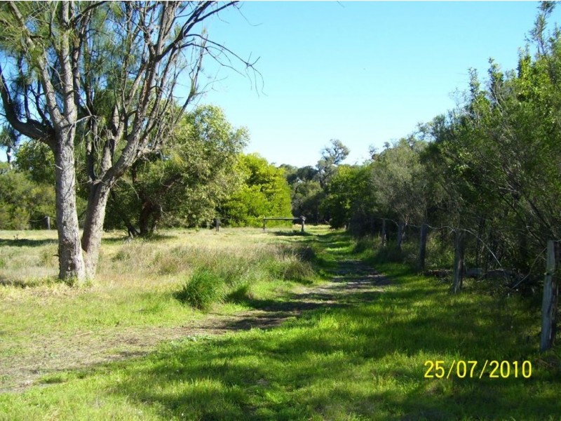 444 Bartram Road, Banjup WA 6164